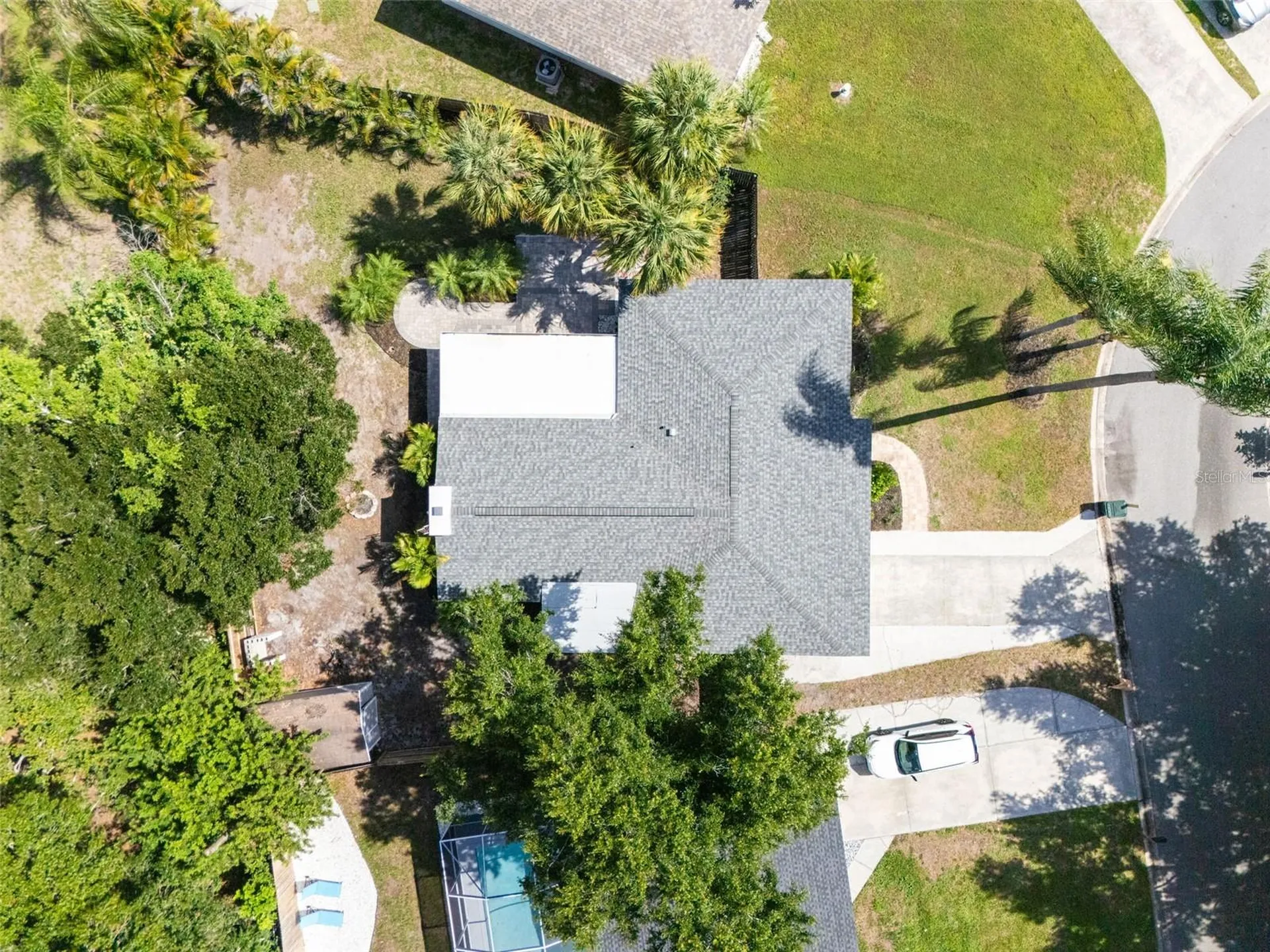 4200 Des Plaines Drive Sarasota FL 34233