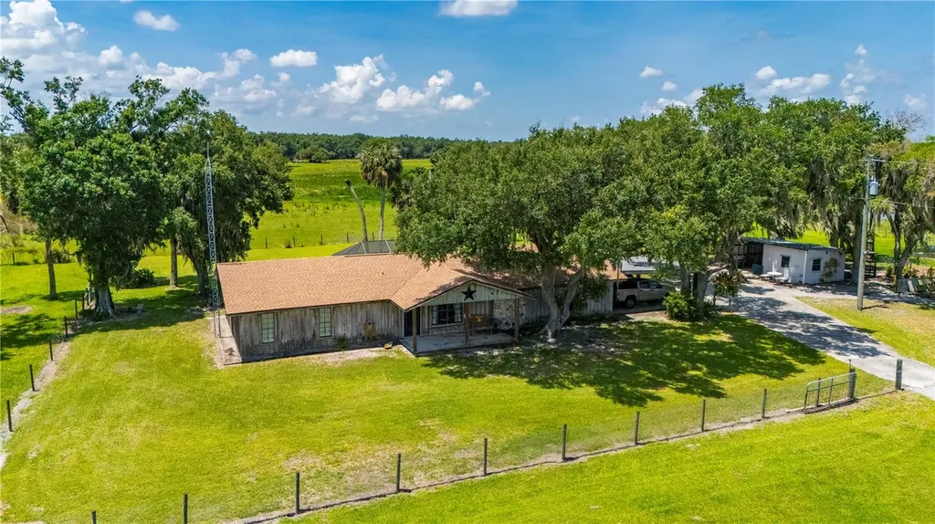 12241 SW Gordon Hay Road Arcadia FL 34269