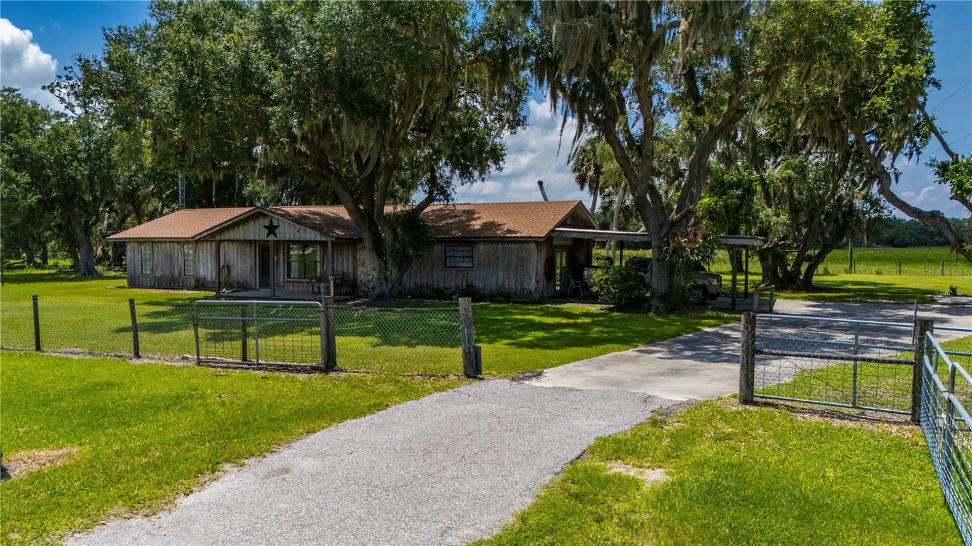 12241 SW Gordon Hay Road Arcadia FL 34269