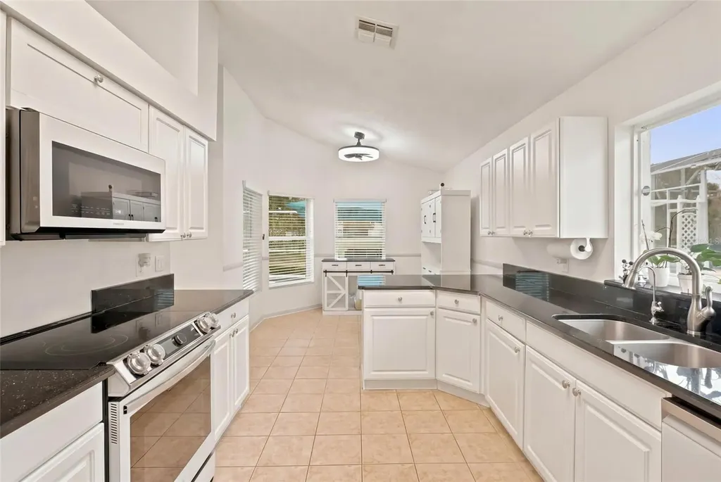 2613 Runyon Circle Orlando FL 32837