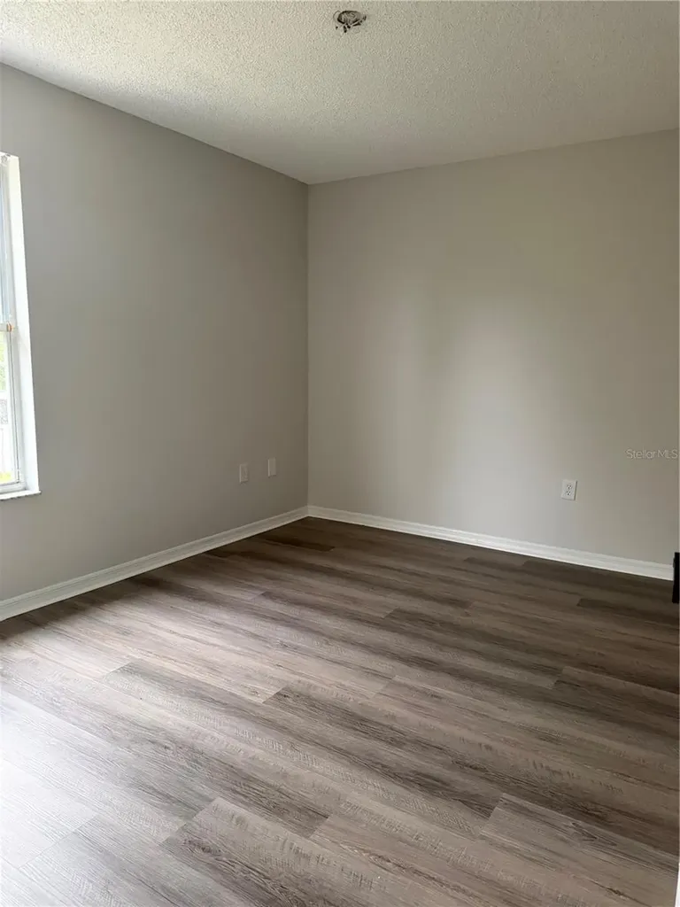 1826 Clacton Drive Orlando FL 32837