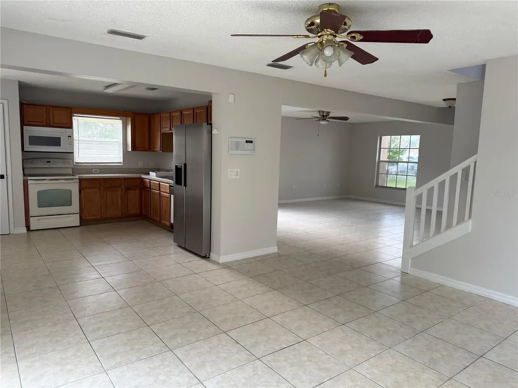 1826 Clacton Drive Orlando FL 32837