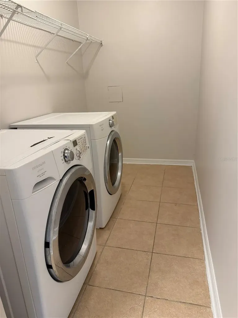 1826 Clacton Drive Orlando FL 32837