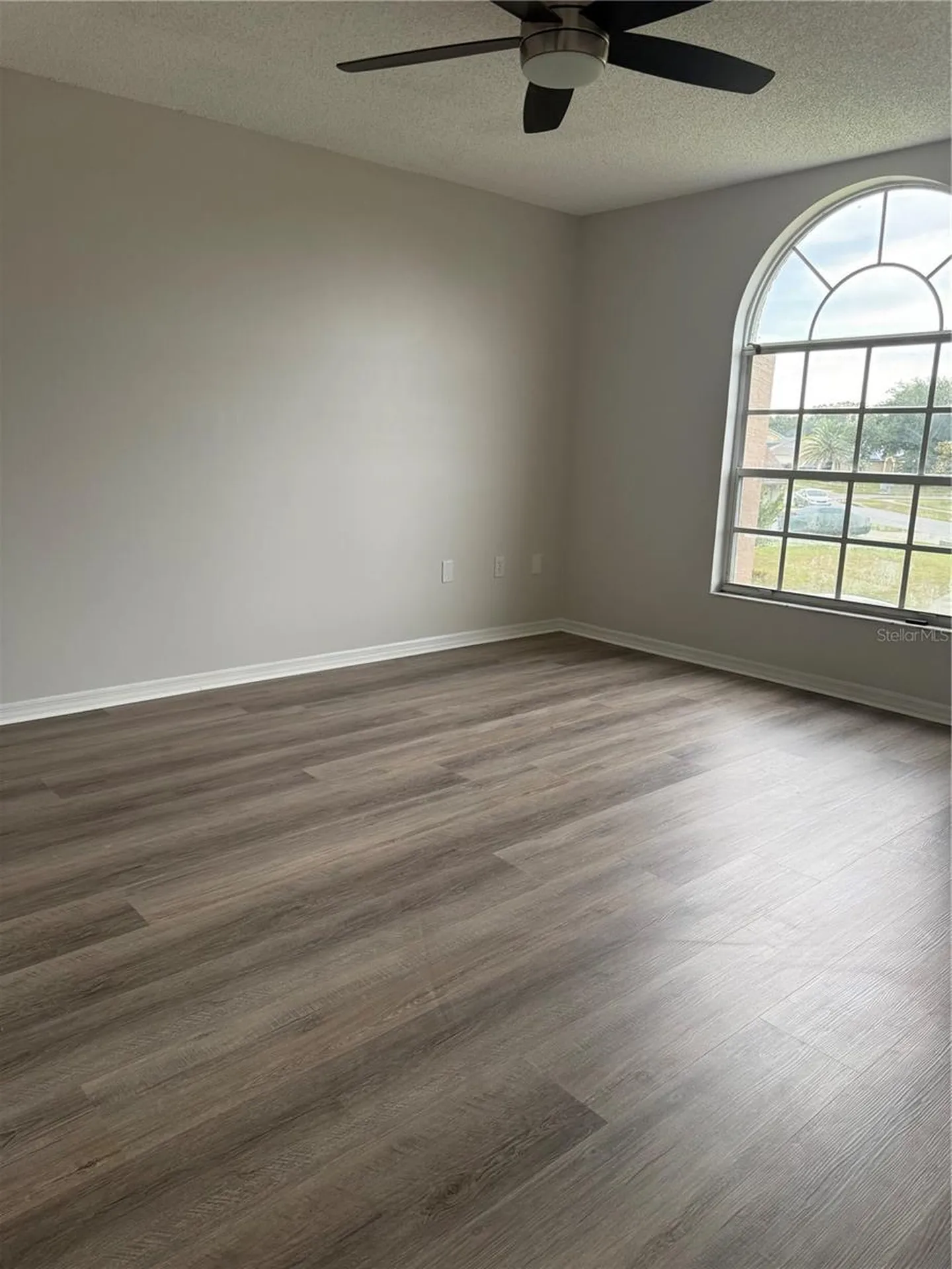 1826 Clacton Drive Orlando FL 32837