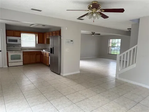 1826 Clacton Drive Orlando FL 32837