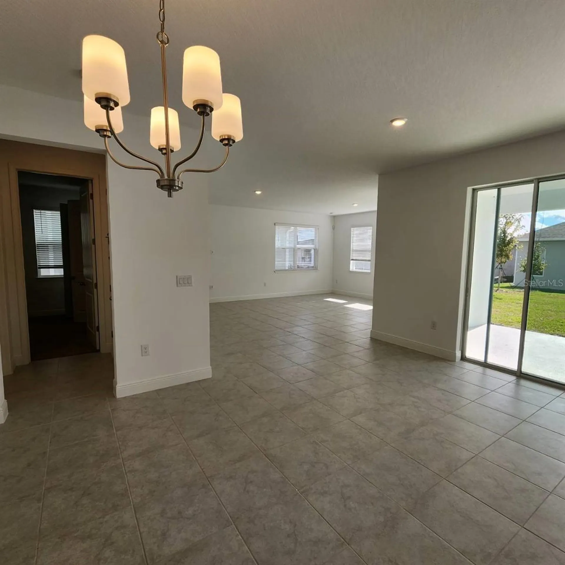 19050 Blueleaf Street Orlando FL 32827