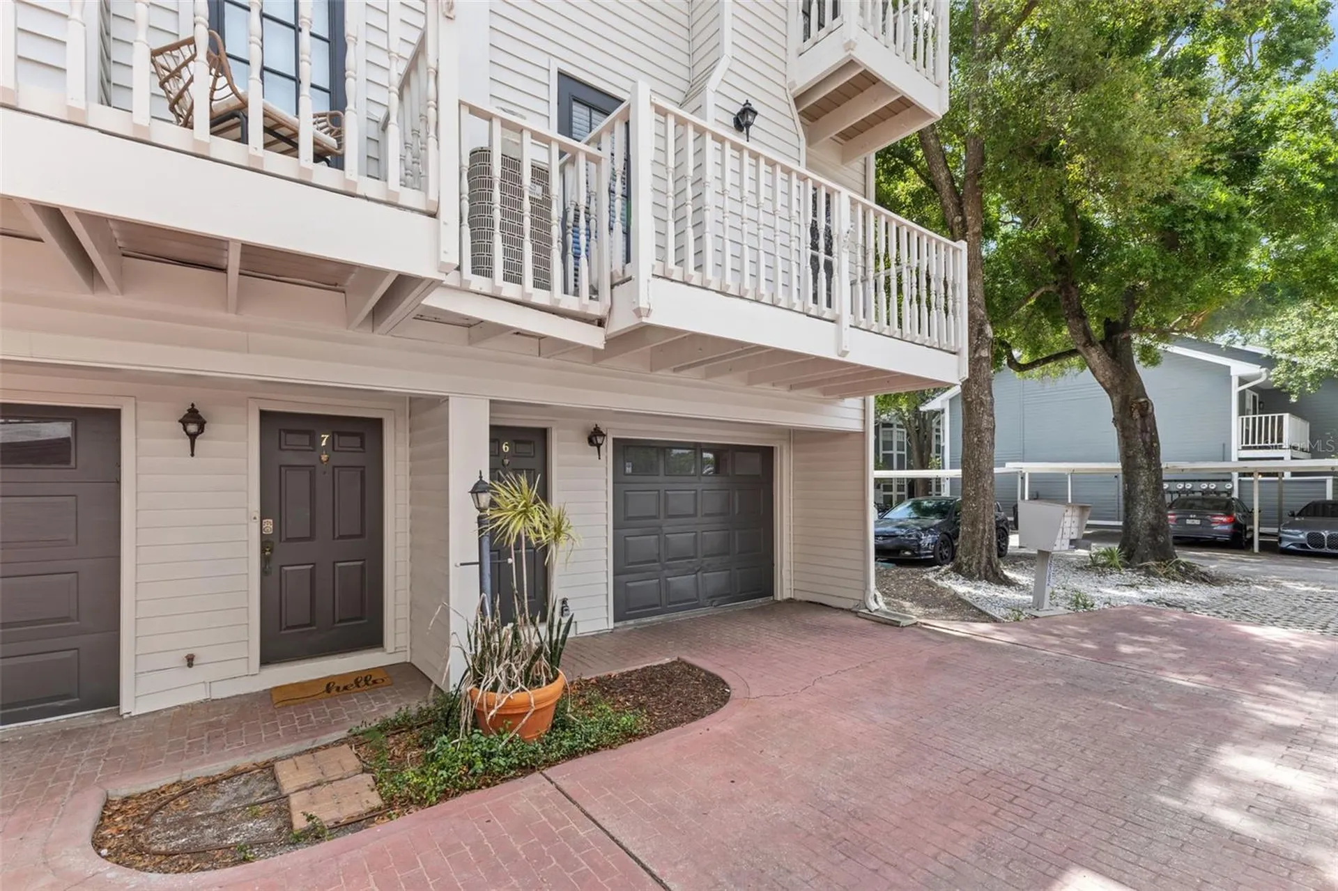 502 S Willow Avenue Tampa FL 33606
