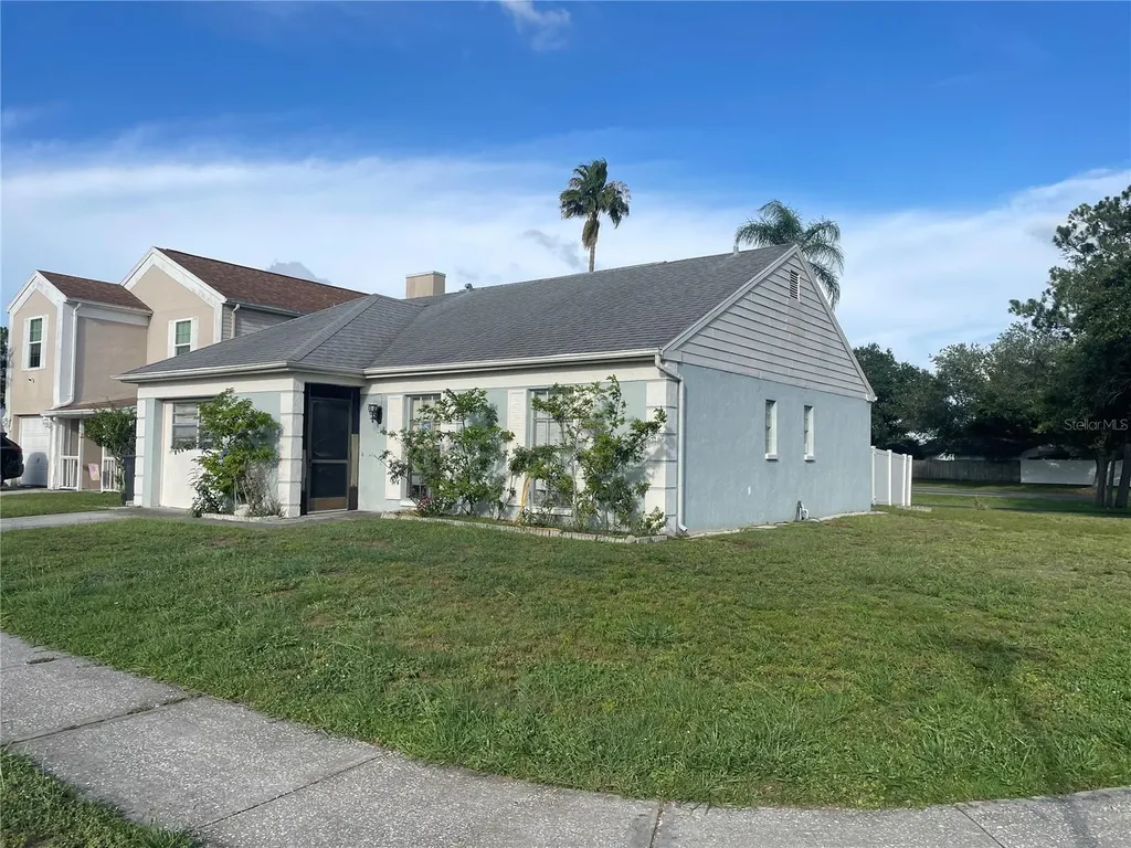 11001 Sunswept Place Tampa FL 33624