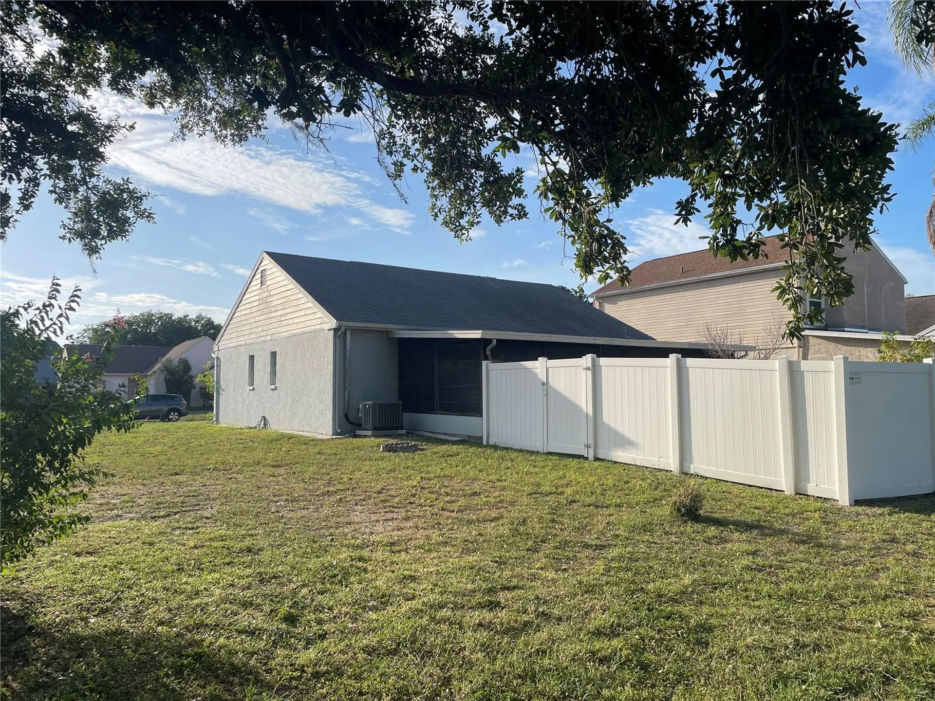 11001 Sunswept Place Tampa FL 33624