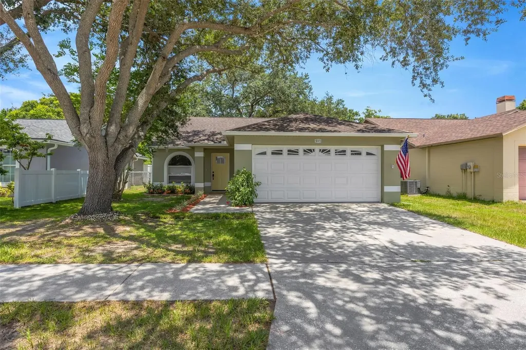 511 Center Point Road Valrico FL 33594