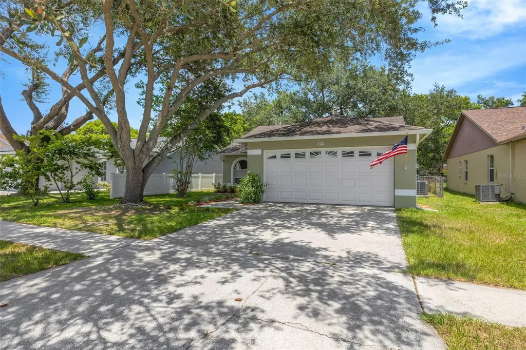 511 Center Point Road Valrico FL 33594