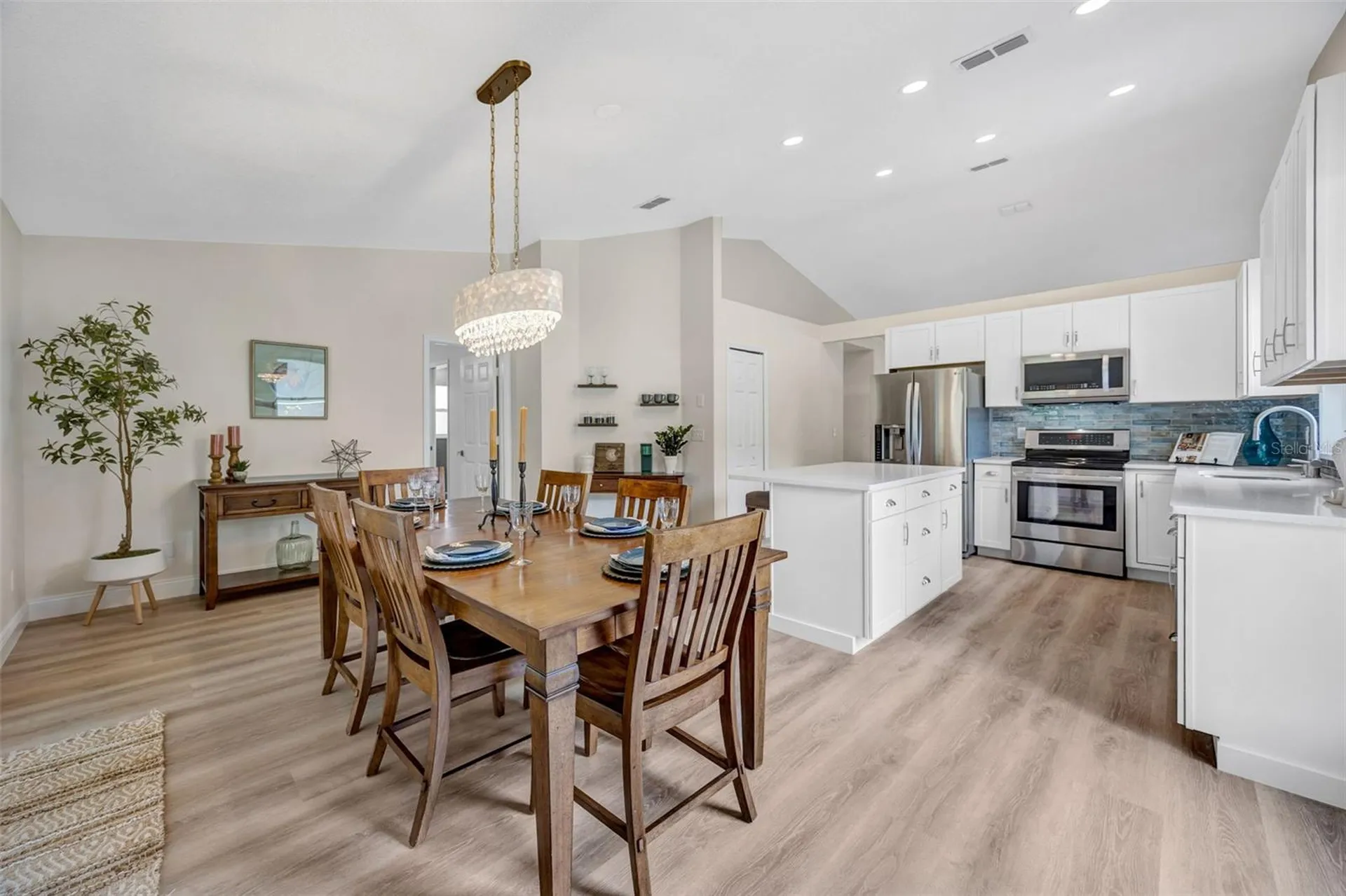 511 Center Point Road Valrico FL 33594