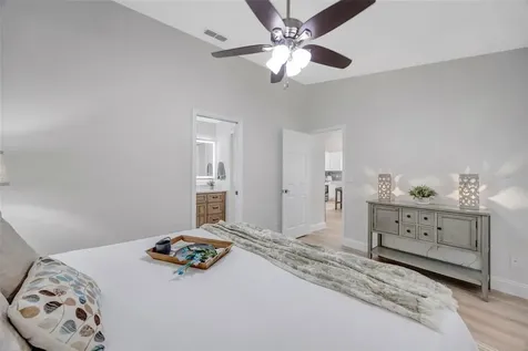 511 Center Point Road Valrico FL 33594