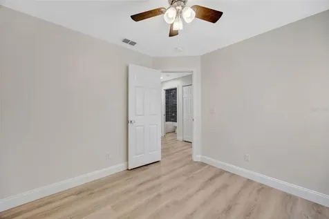 511 Center Point Road Valrico FL 33594