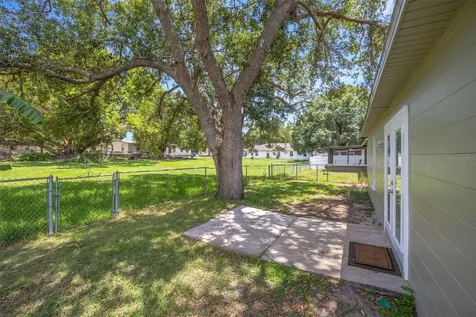 511 Center Point Road Valrico FL 33594