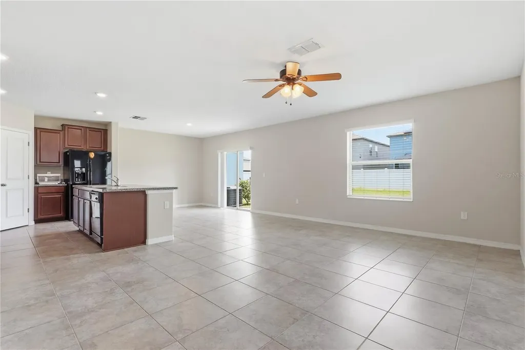 7412 Rosy Periwinkle Court Tampa FL 33619