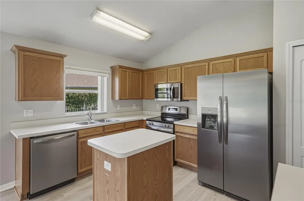623 Straw Lake Drive Brandon FL 33510