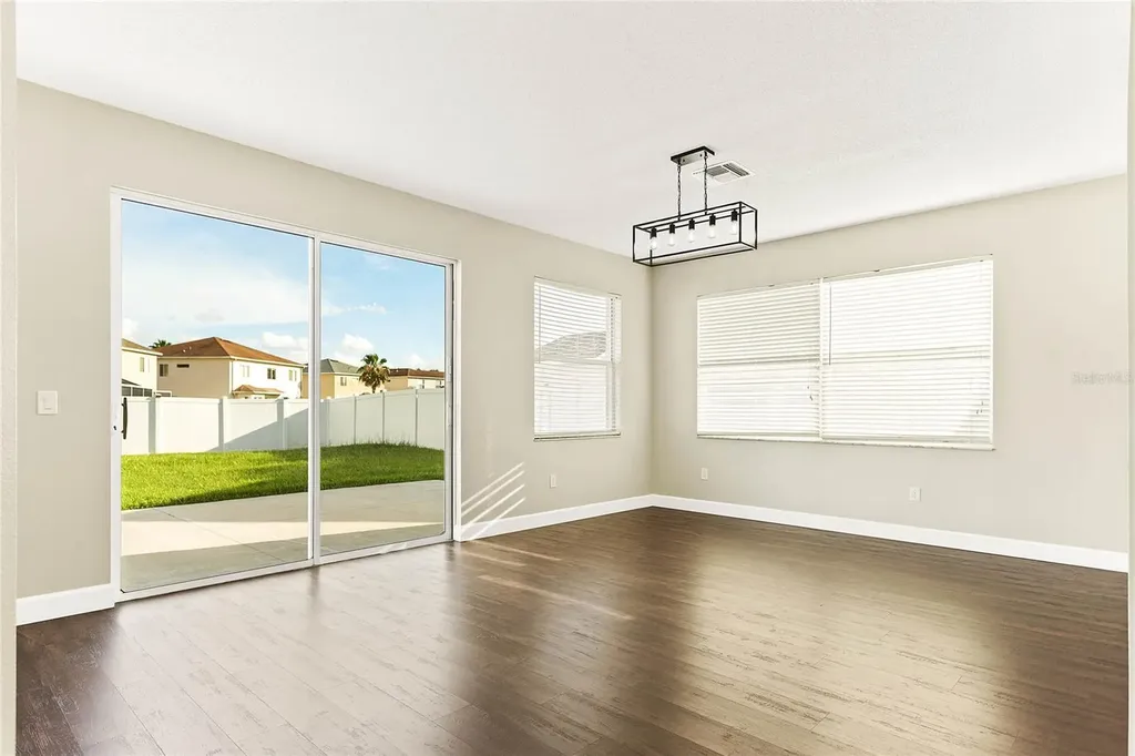 27506 Waikiki Court Wesley Chapel FL 33544