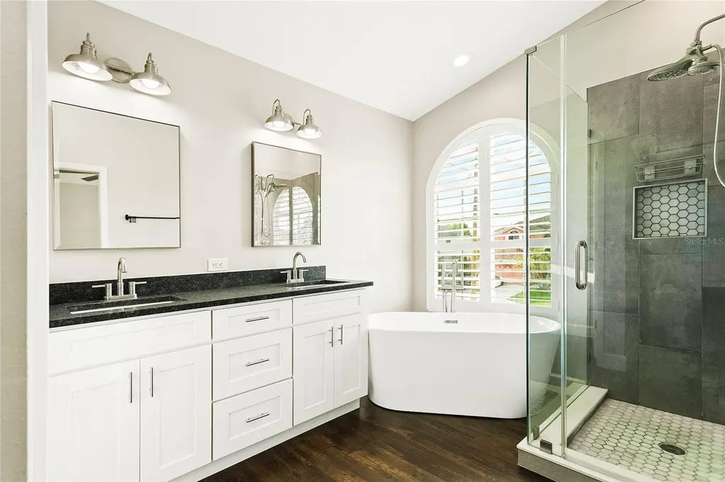 27506 Waikiki Court Wesley Chapel FL 33544