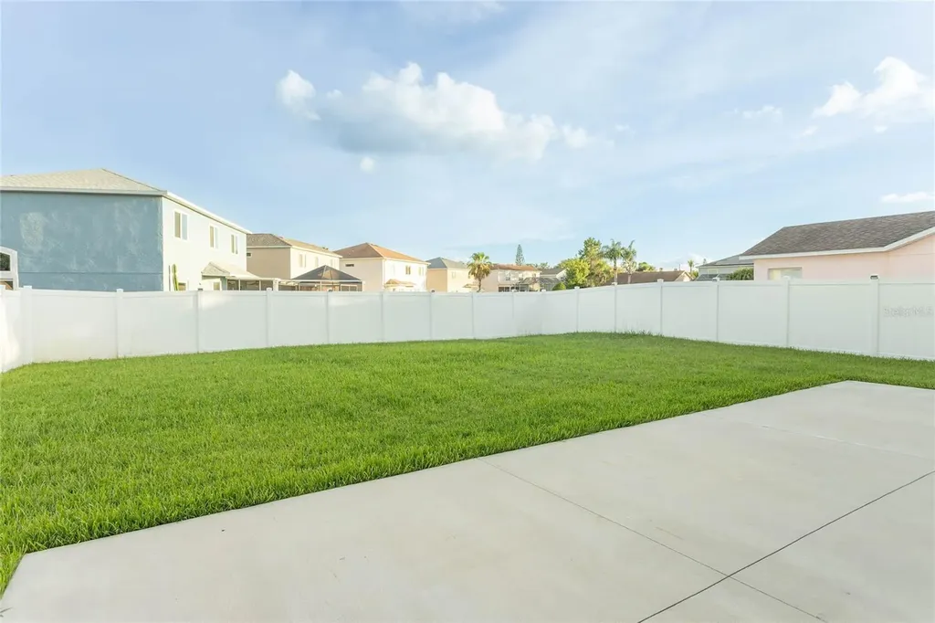 27506 Waikiki Court Wesley Chapel FL 33544