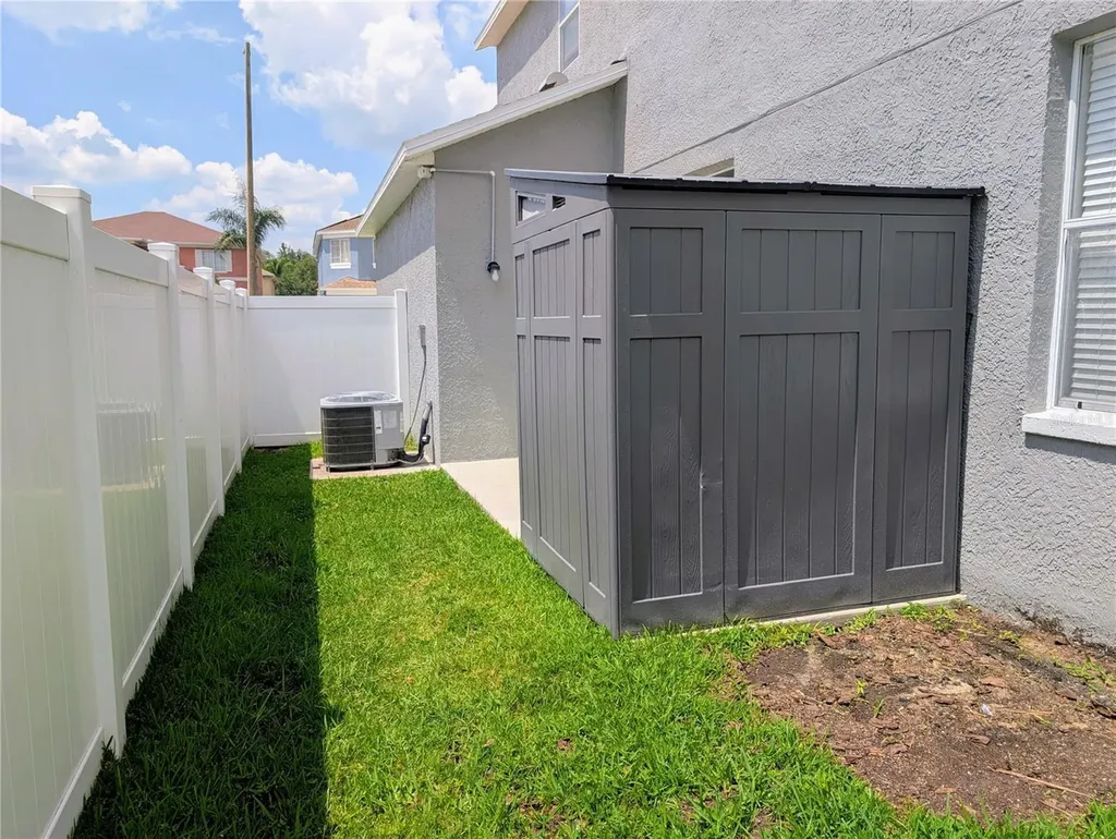 27506 Waikiki Court Wesley Chapel FL 33544