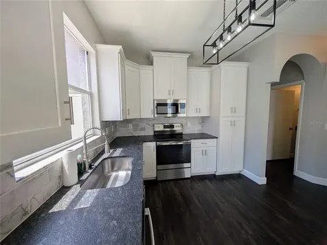 27506 Waikiki Court Wesley Chapel FL 33544