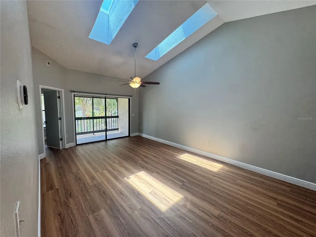 3118 S Semoran Boulevard Orlando FL 32822