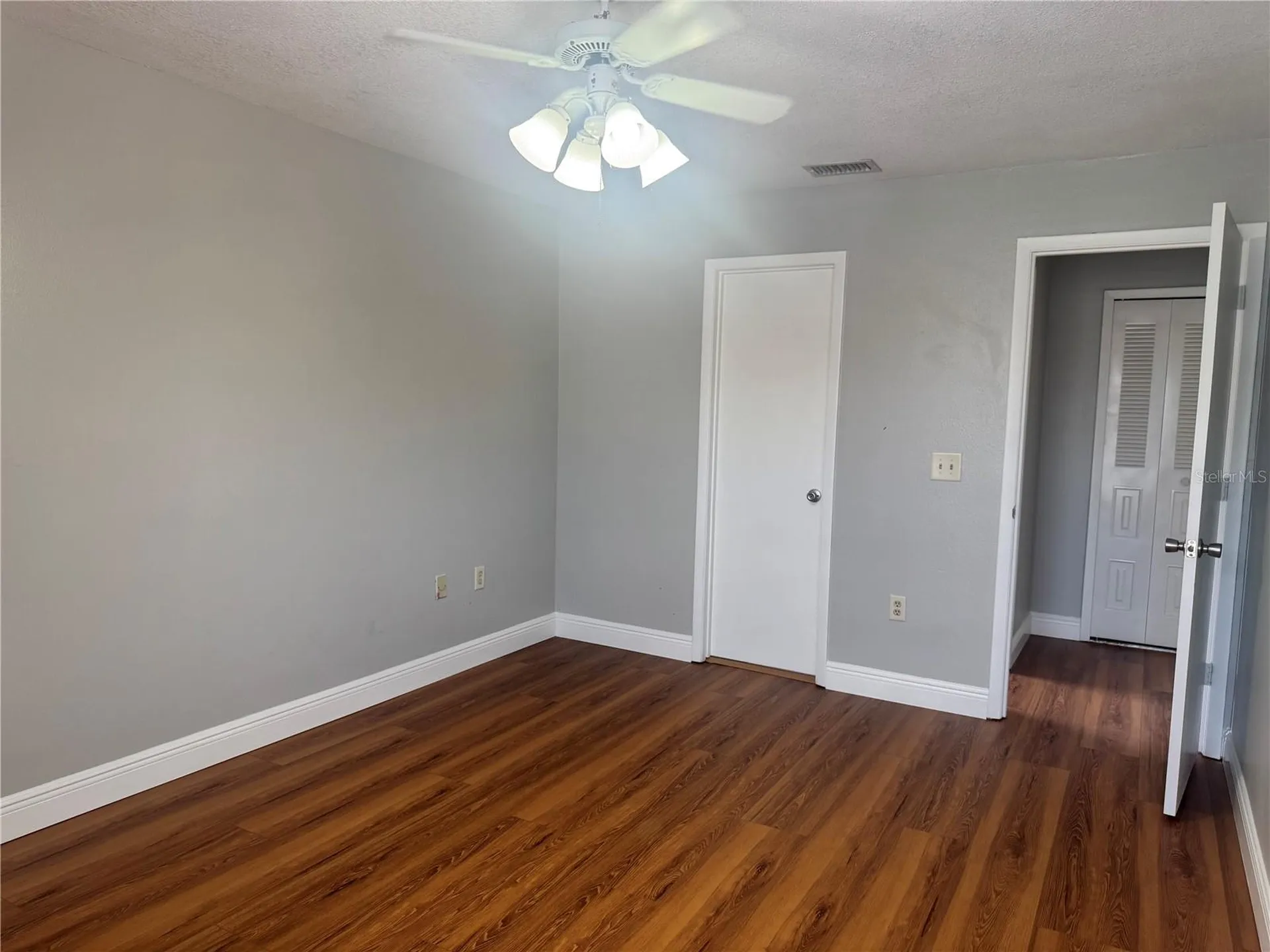 3118 S Semoran Boulevard Orlando FL 32822