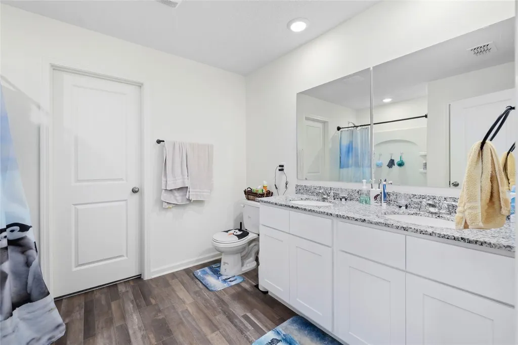 724 Liberty Circle Macclenny FL 32063