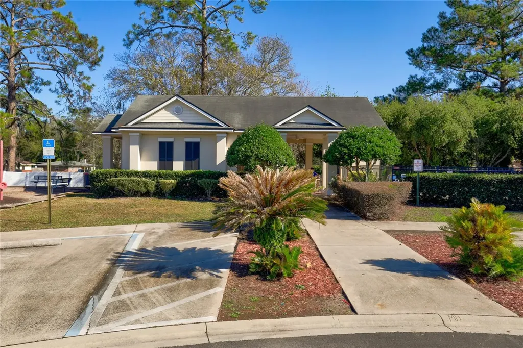 724 Liberty Circle Macclenny FL 32063