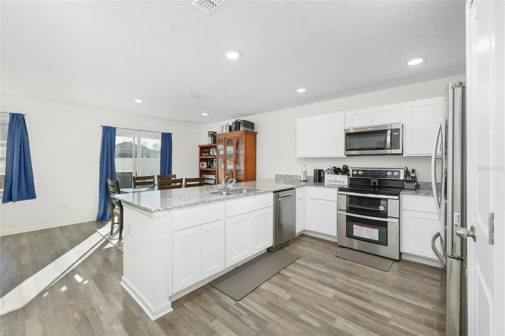 724 Liberty Circle Macclenny FL 32063