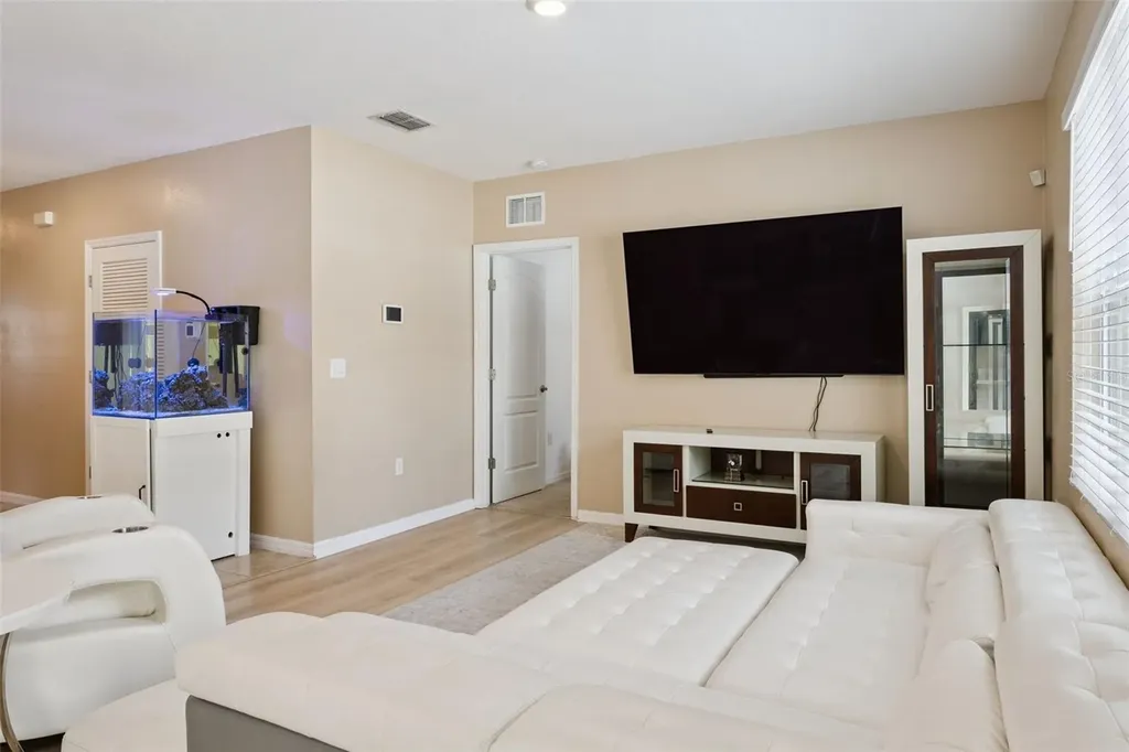 511 Jacks Way Davenport FL 33837
