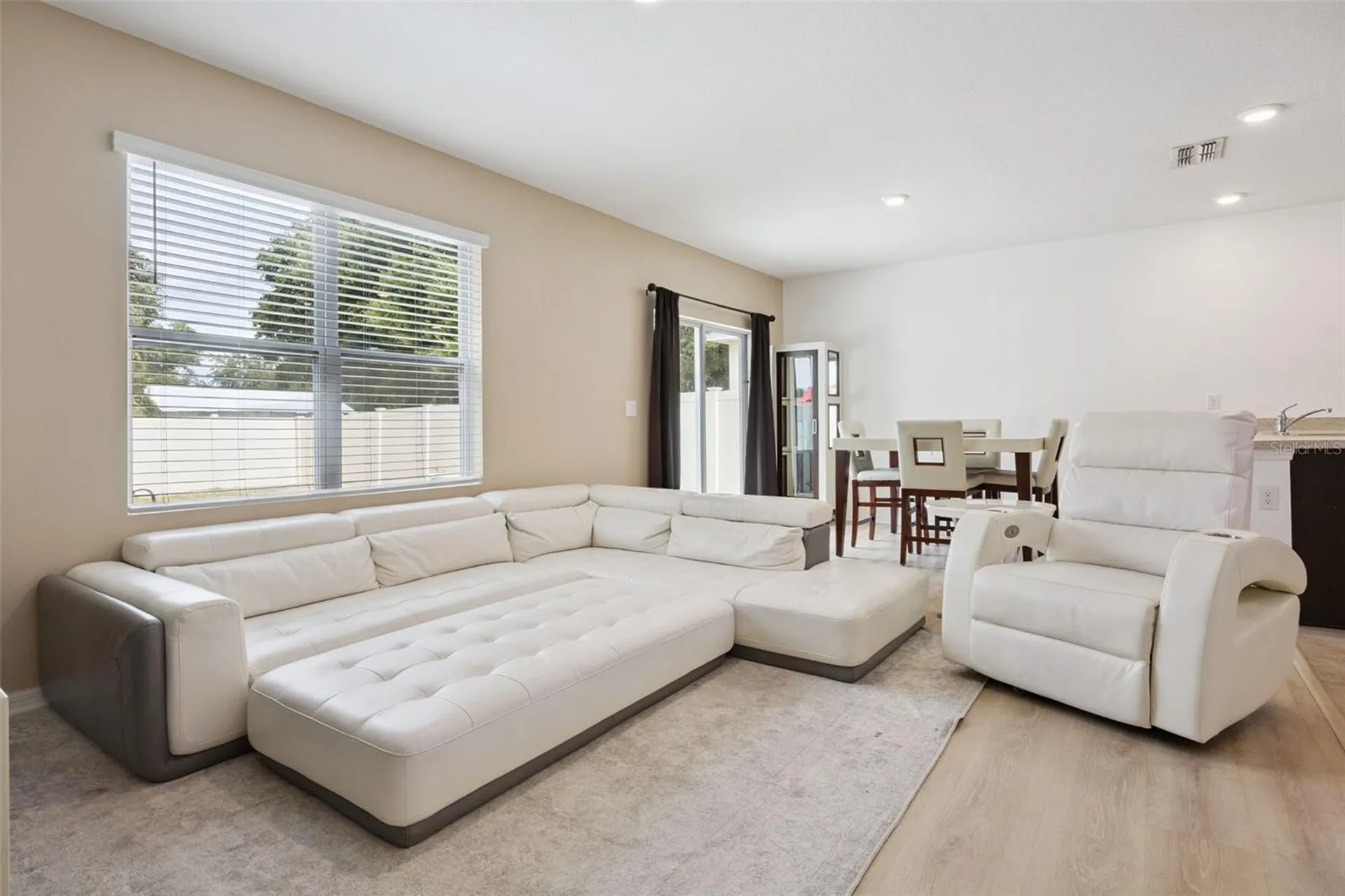 511 Jacks Way Davenport FL 33837