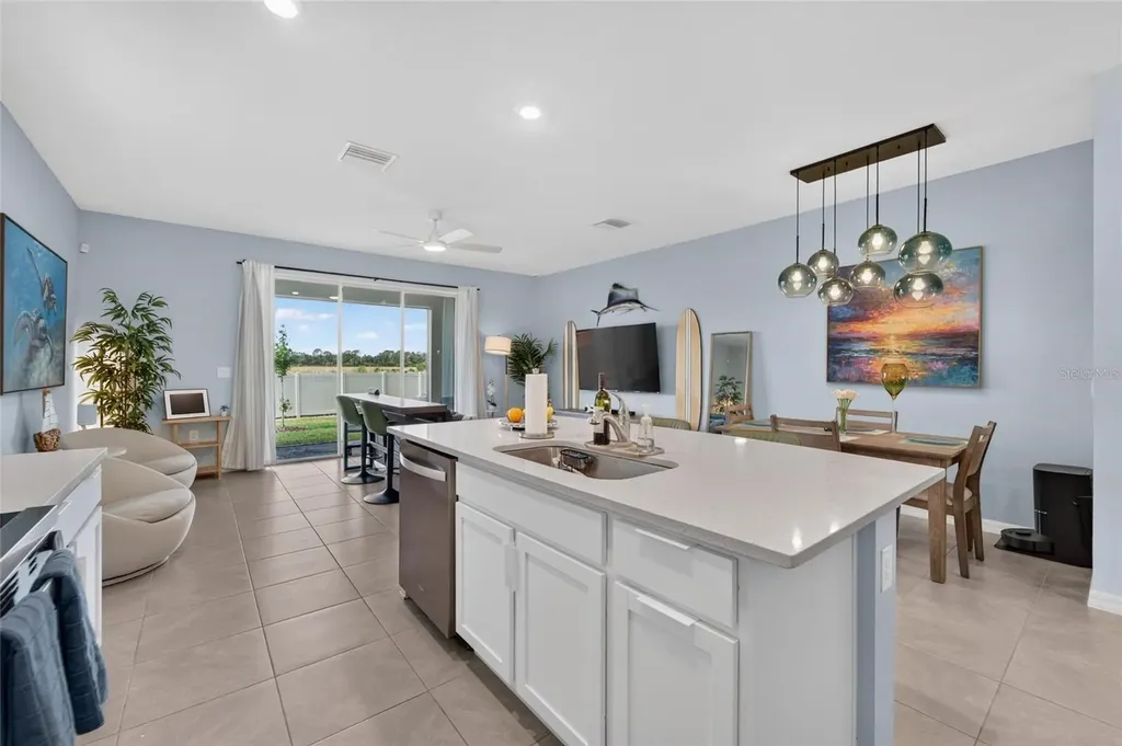 472 Mangrove Shade Circle Apollo Beach FL 33572