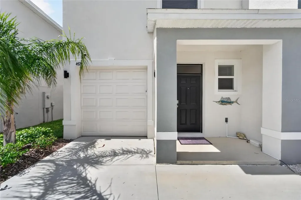 472 Mangrove Shade Circle Apollo Beach FL 33572