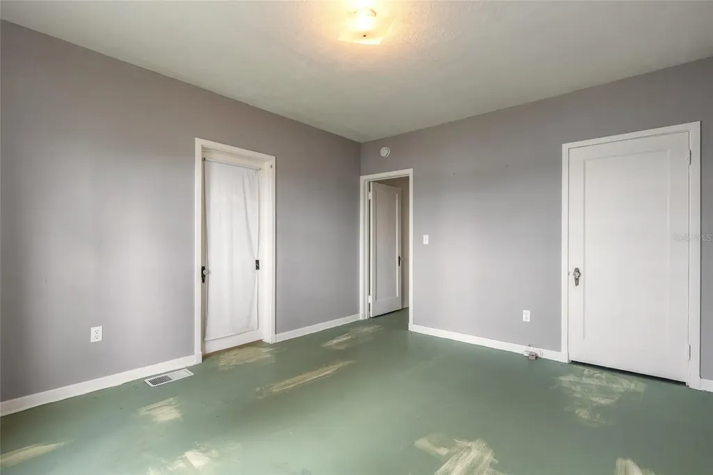 255 Lexington Drive Daytona Beach FL 32114