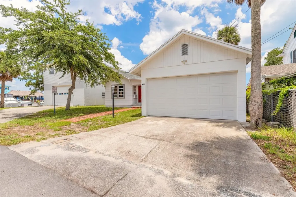 255 Lexington Drive Daytona Beach FL 32114