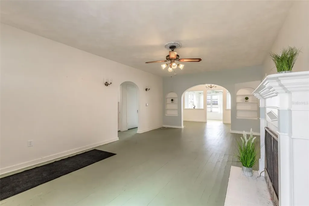 255 Lexington Drive Daytona Beach FL 32114
