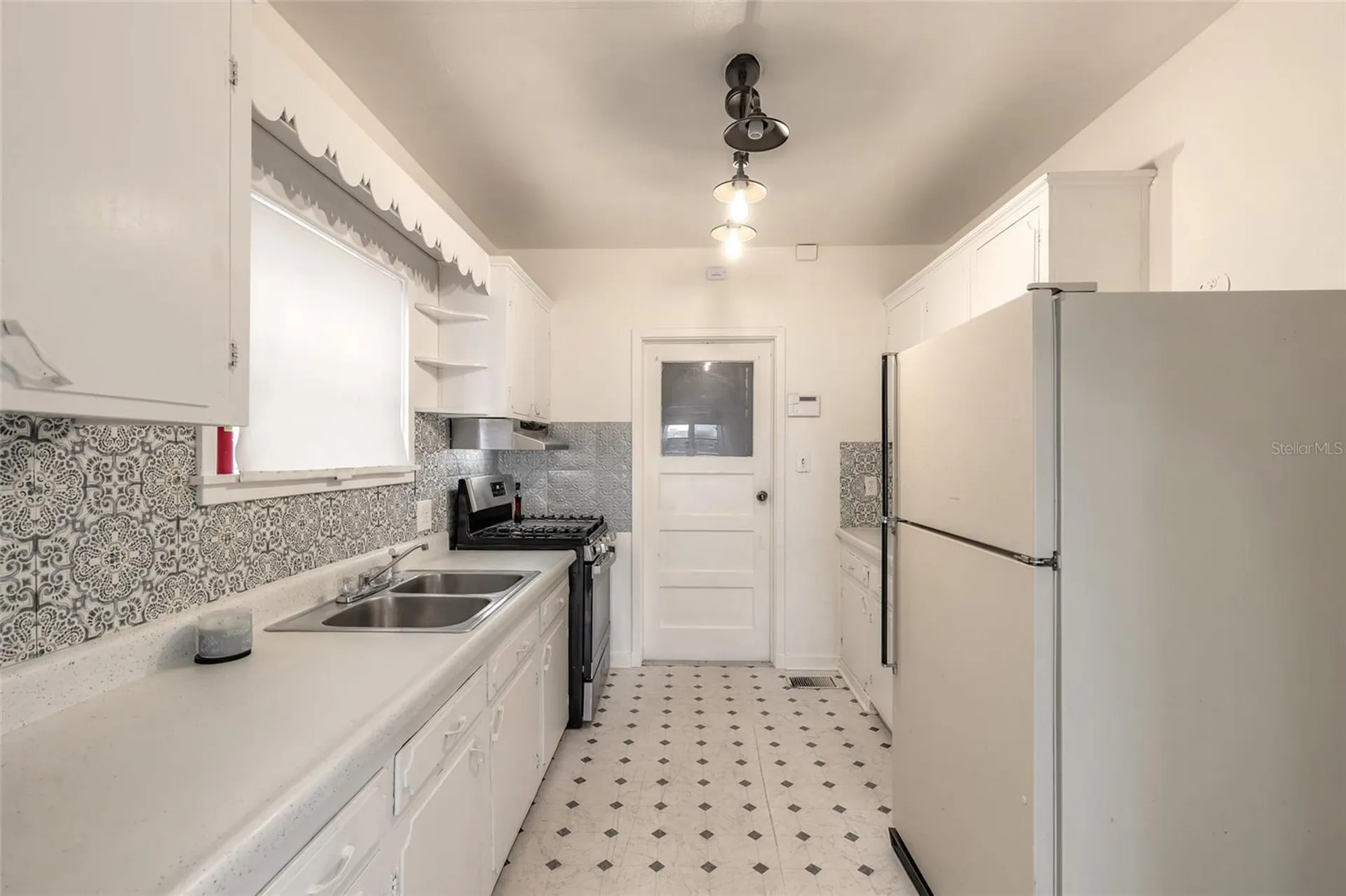 255 Lexington Drive Daytona Beach FL 32114