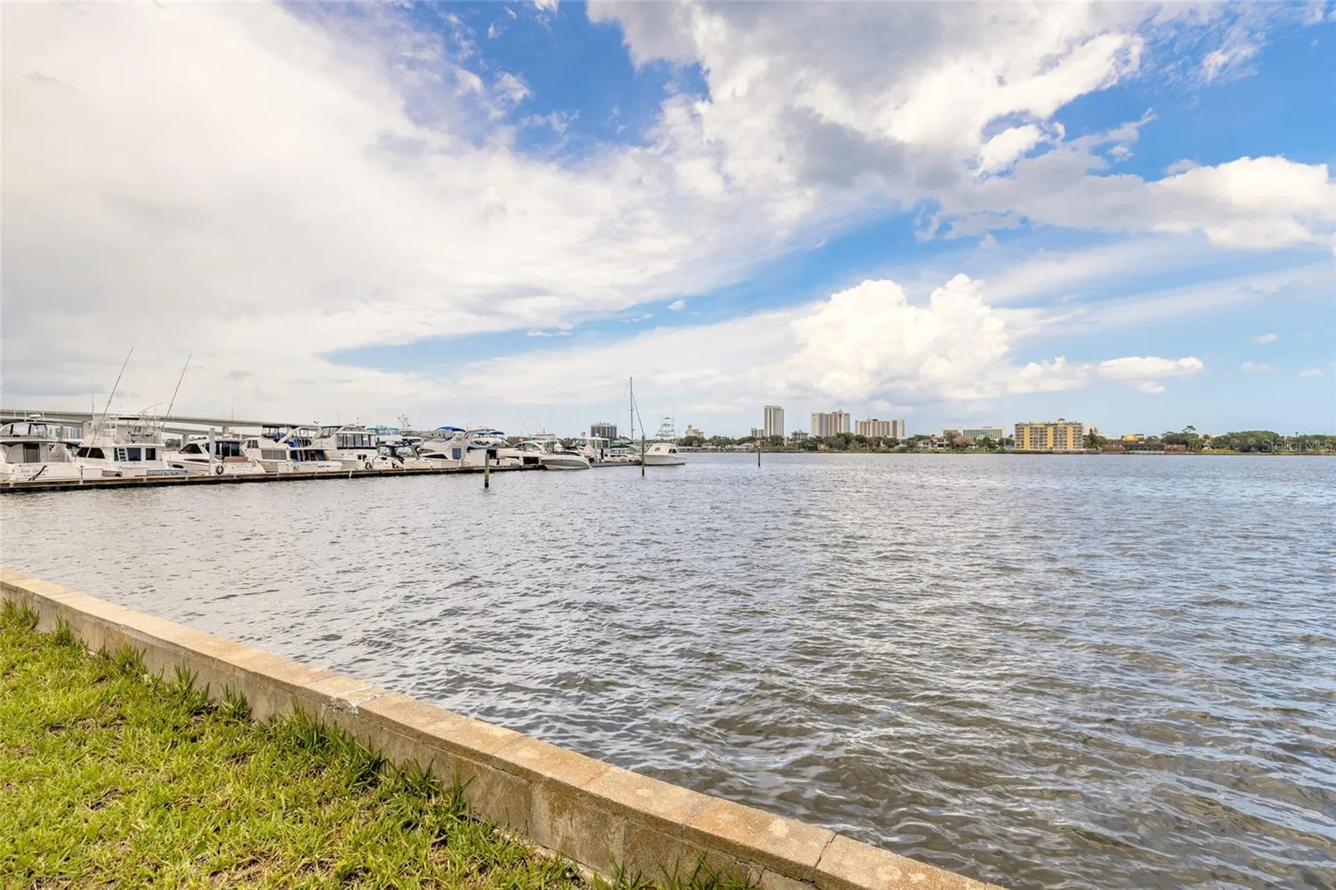 255 Lexington Drive Daytona Beach FL 32114