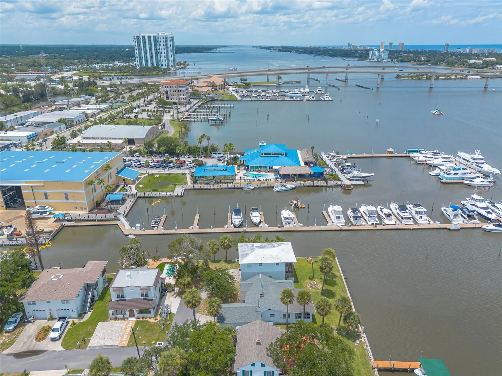 255 Lexington Drive Daytona Beach FL 32114
