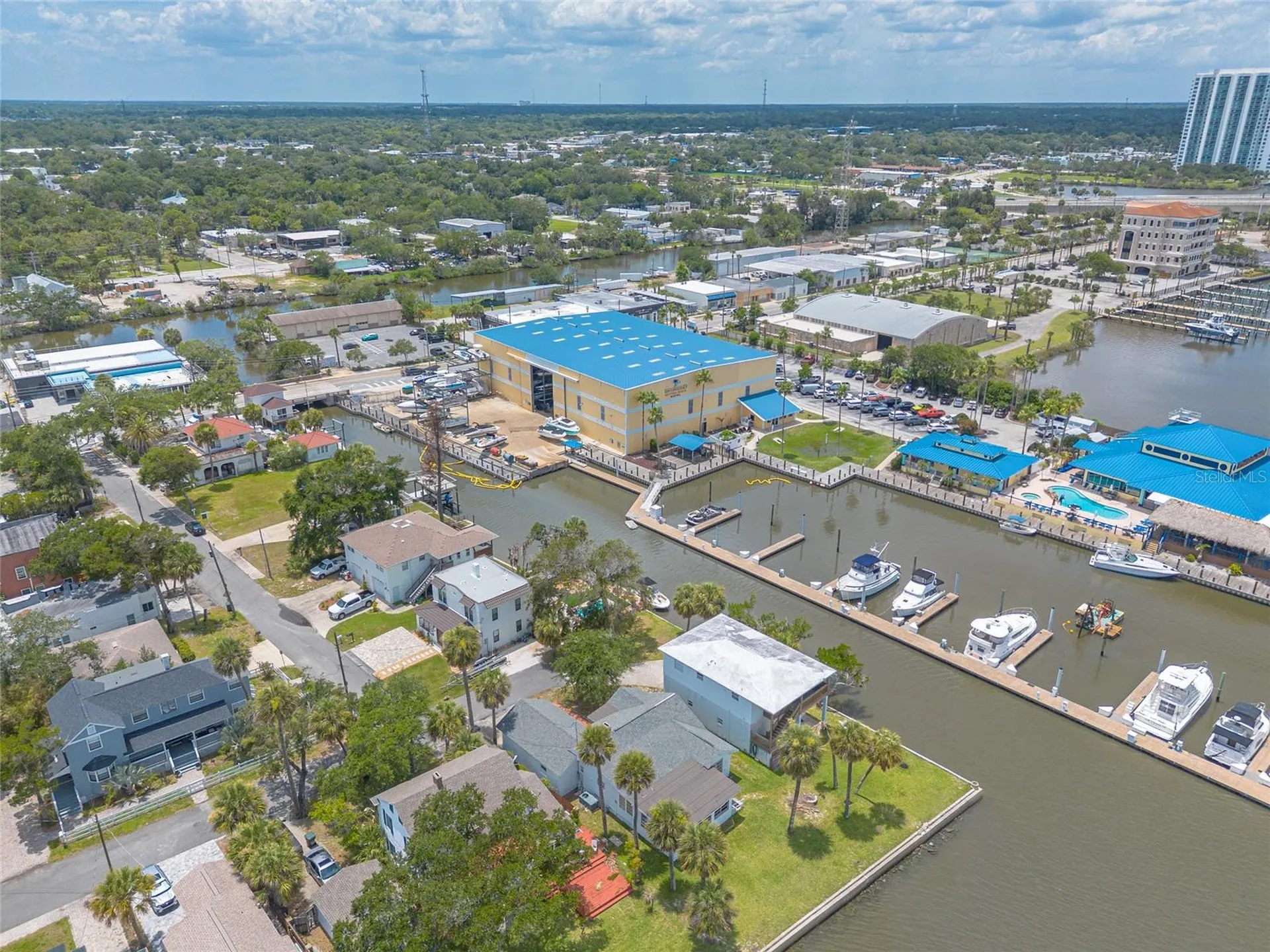 255 Lexington Drive Daytona Beach FL 32114
