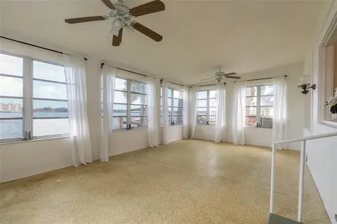 255 Lexington Drive Daytona Beach FL 32114