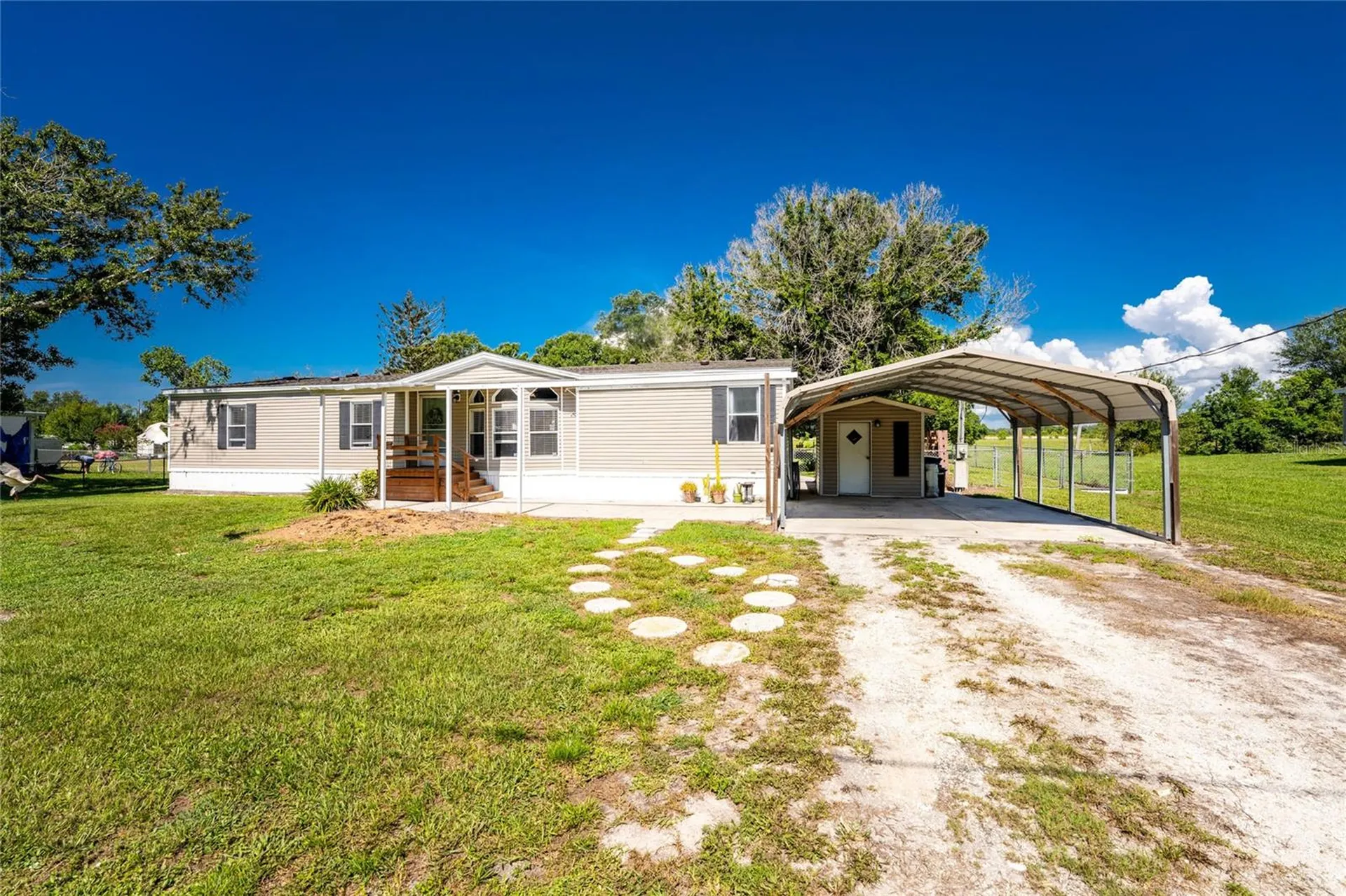 5635 SW Brahma Avenue Arcadia FL 34266