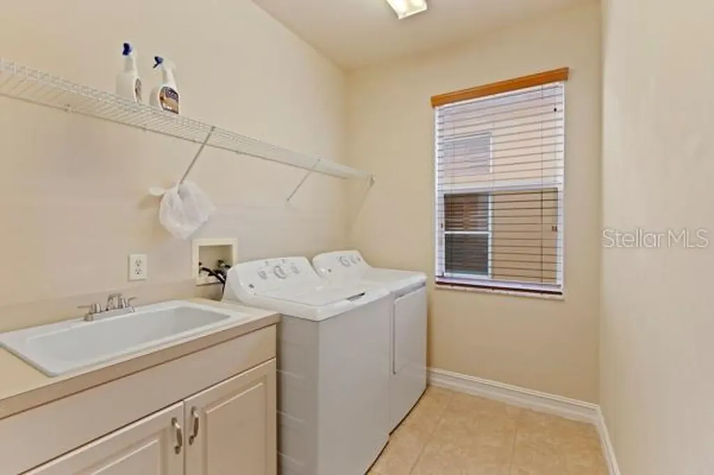 5044 Sandy Brook Circle Wimauma FL 33598