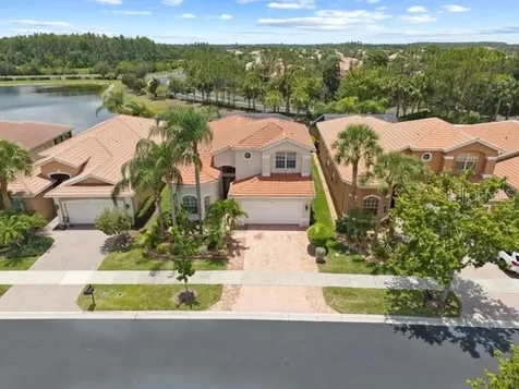 5044 Sandy Brook Circle Wimauma FL 33598