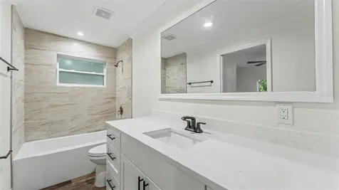 1821 W Chase Street Lakeland FL 33815