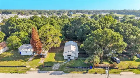 1821 W Chase Street Lakeland FL 33815