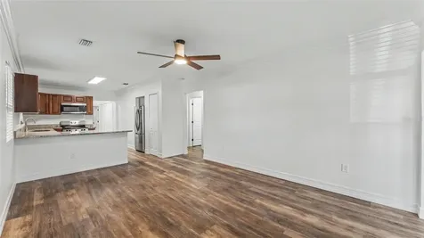 1821 W Chase Street Lakeland FL 33815