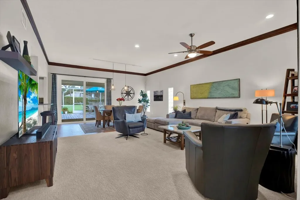 17613 Esprit Drive Tampa FL 33647